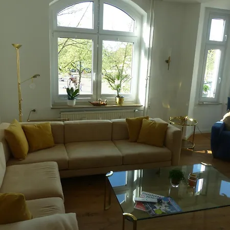 Siggi I, Zentral Gelegene Altbauwohnung Direkt Am Siegfriedplatz Bielefeld